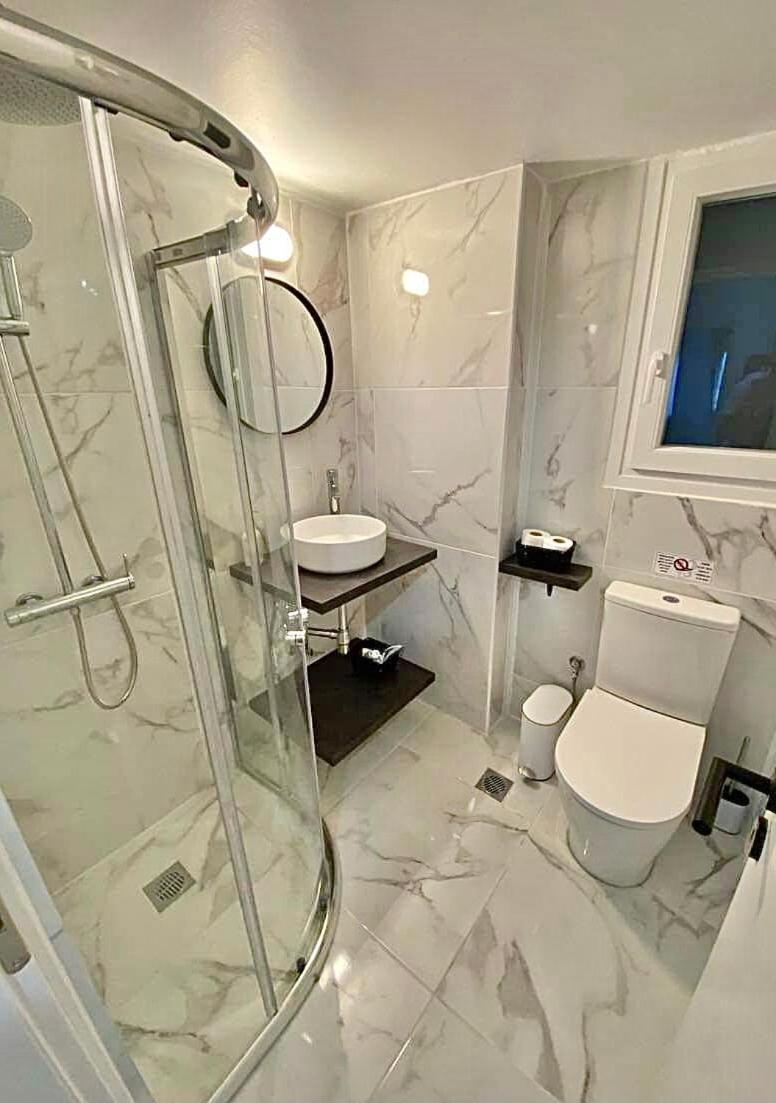 אתונה Comfortable Apartment In The City Center מראה חיצוני תמונה