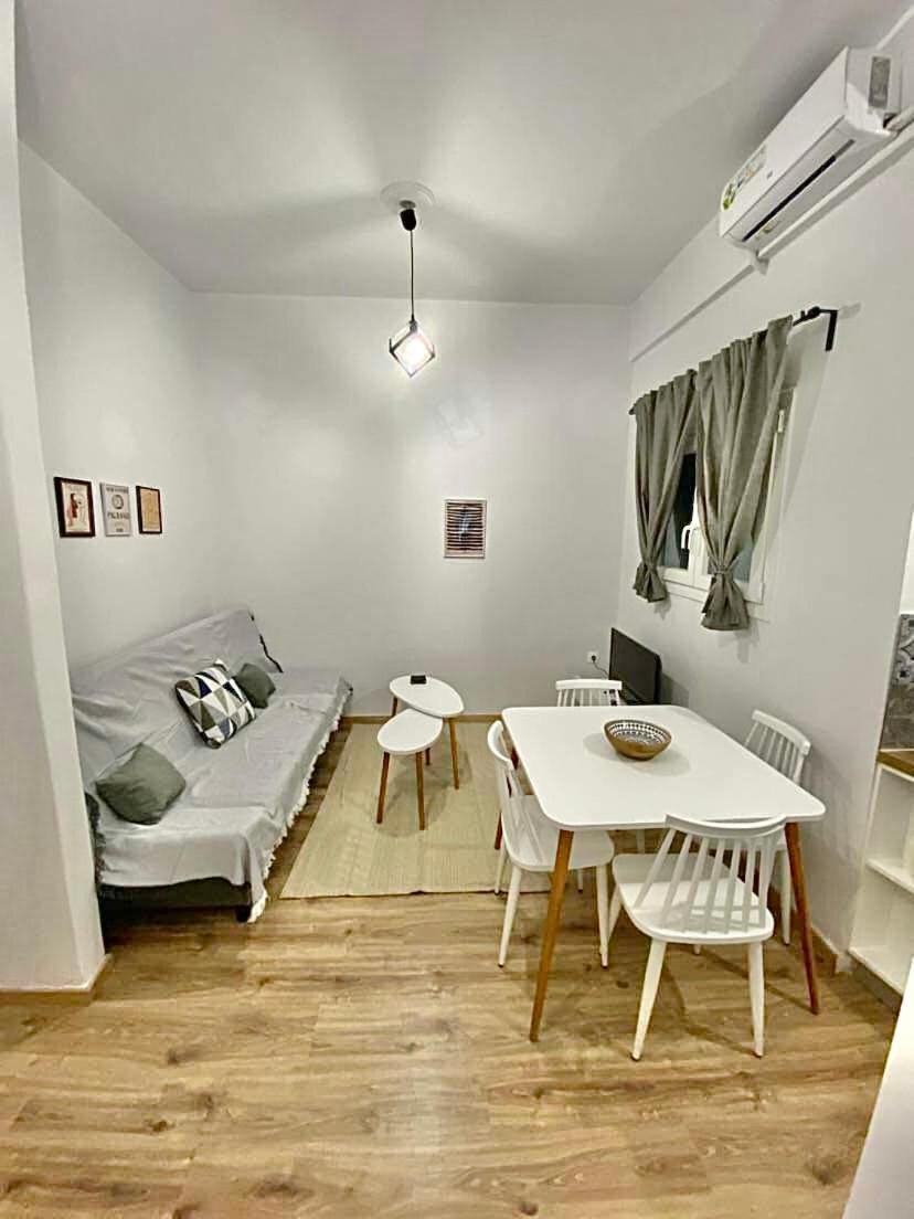 אתונה Comfortable Apartment In The City Center מראה חיצוני תמונה
