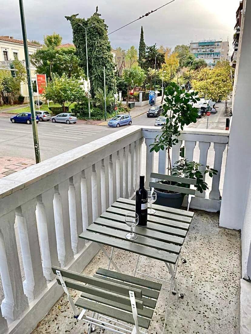 אתונה Comfortable Apartment In The City Center מראה חיצוני תמונה